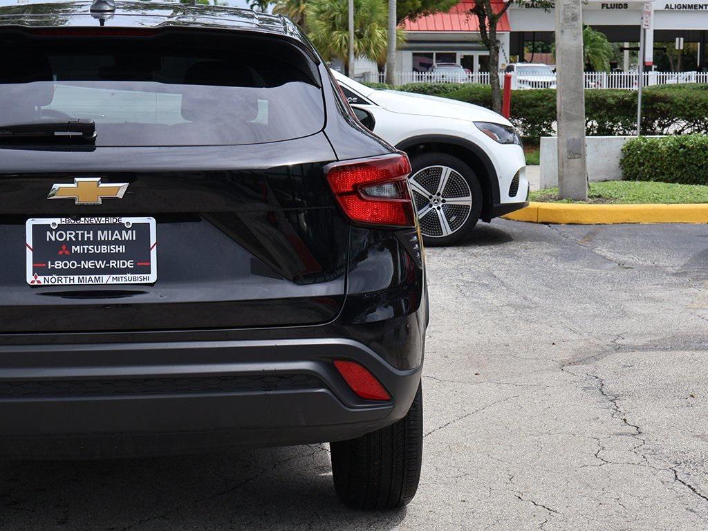 used 2024 Chevrolet Trax car, priced at $18,490