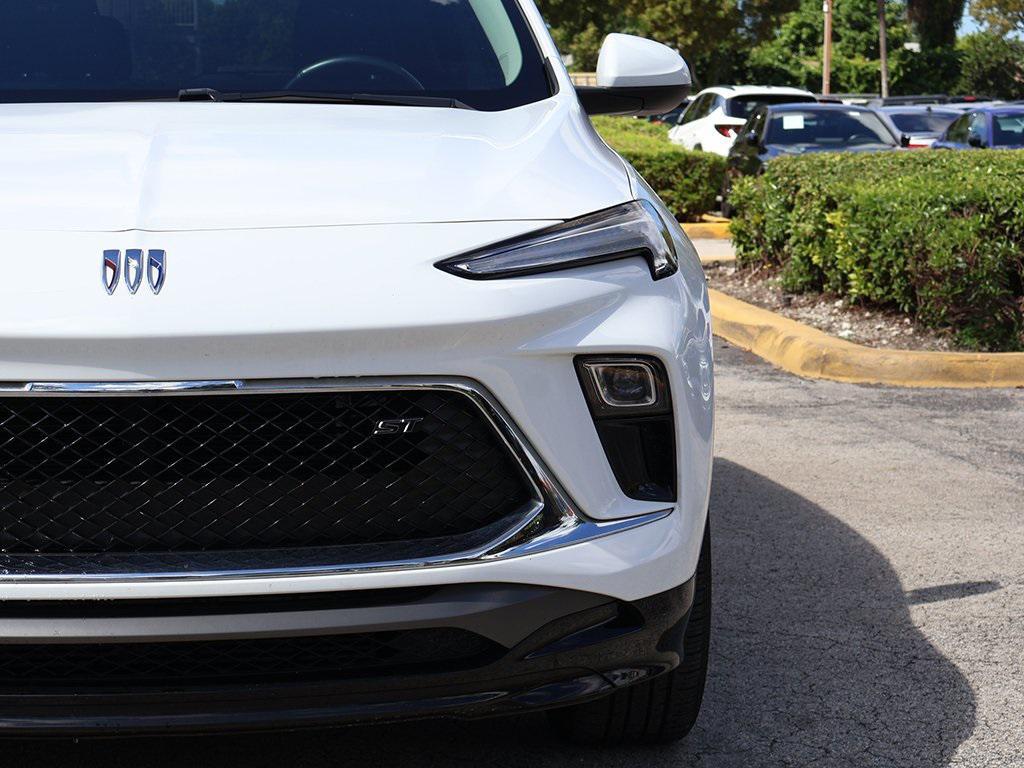 used 2024 Buick Encore GX car, priced at $17,995