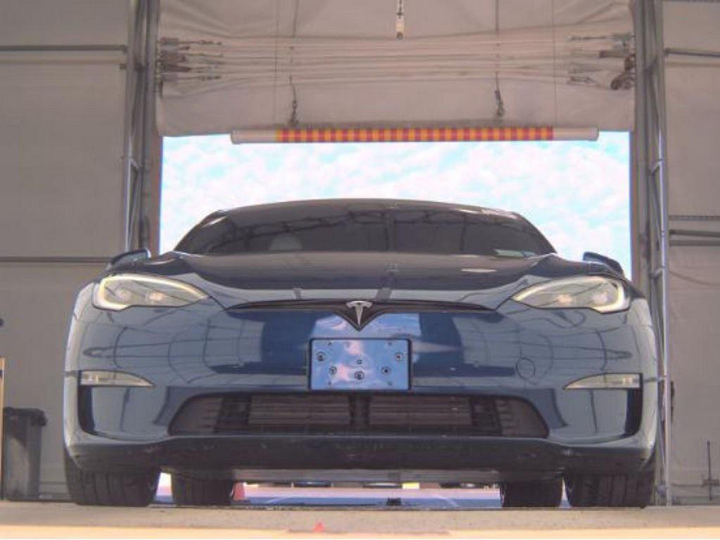 used 2022 Tesla Model S car, priced at $40,969