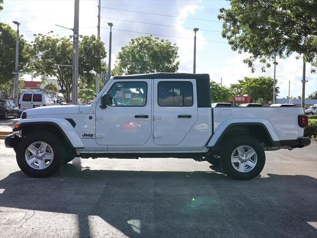 used 2022 Jeep Gladiator car, priced at $29,690