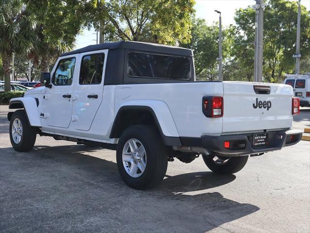 used 2022 Jeep Gladiator car, priced at $29,690