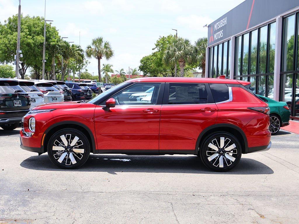 new 2025 Mitsubishi Outlander car, priced at $35,690