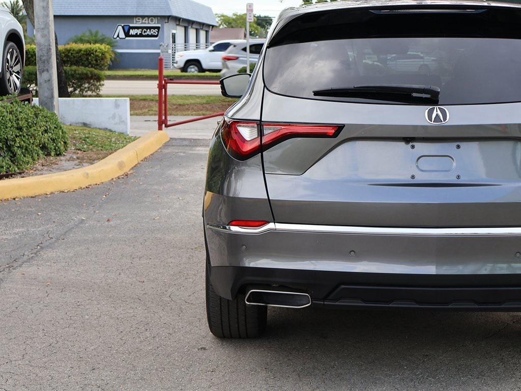 used 2023 Acura MDX car, priced at $33,490