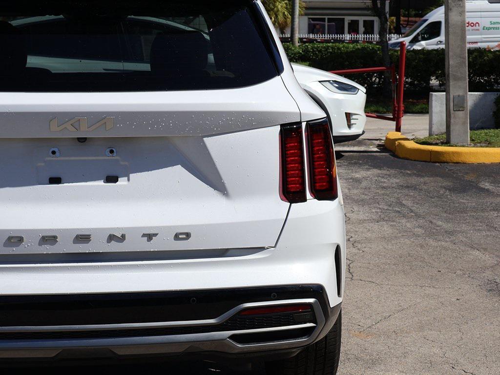 used 2022 Kia Sorento car, priced at $20,150