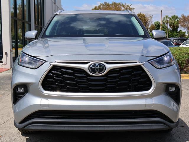 used 2021 Toyota Highlander car, priced at $29,495
