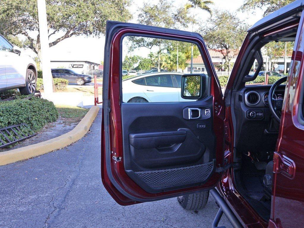 used 2021 Jeep Gladiator car, priced at $24,970
