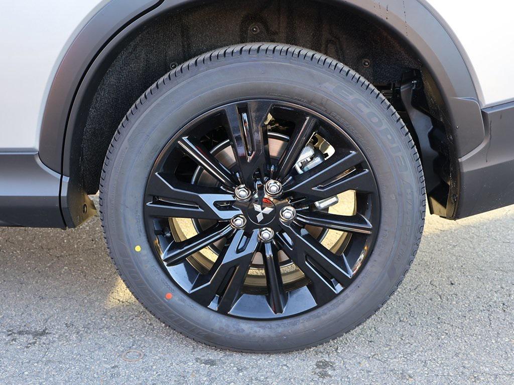 new 2025 Mitsubishi Eclipse Cross car, priced at $25,620