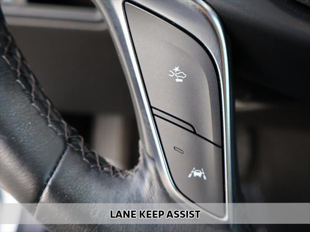 used 2023 Cadillac XT5 car, priced at $26,990