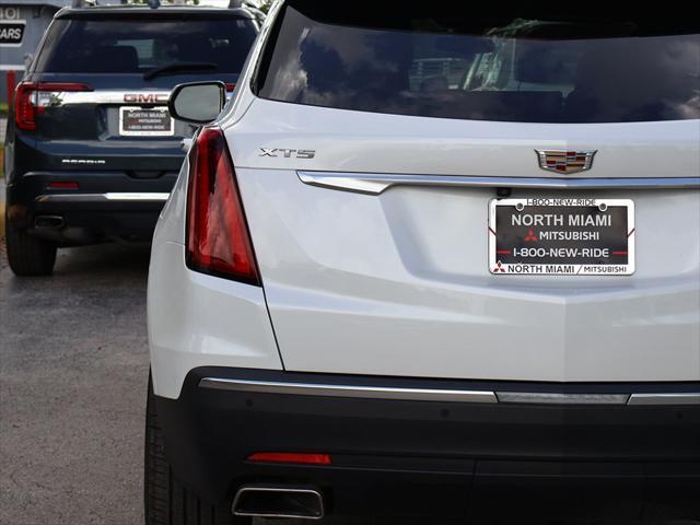 used 2023 Cadillac XT5 car, priced at $26,990