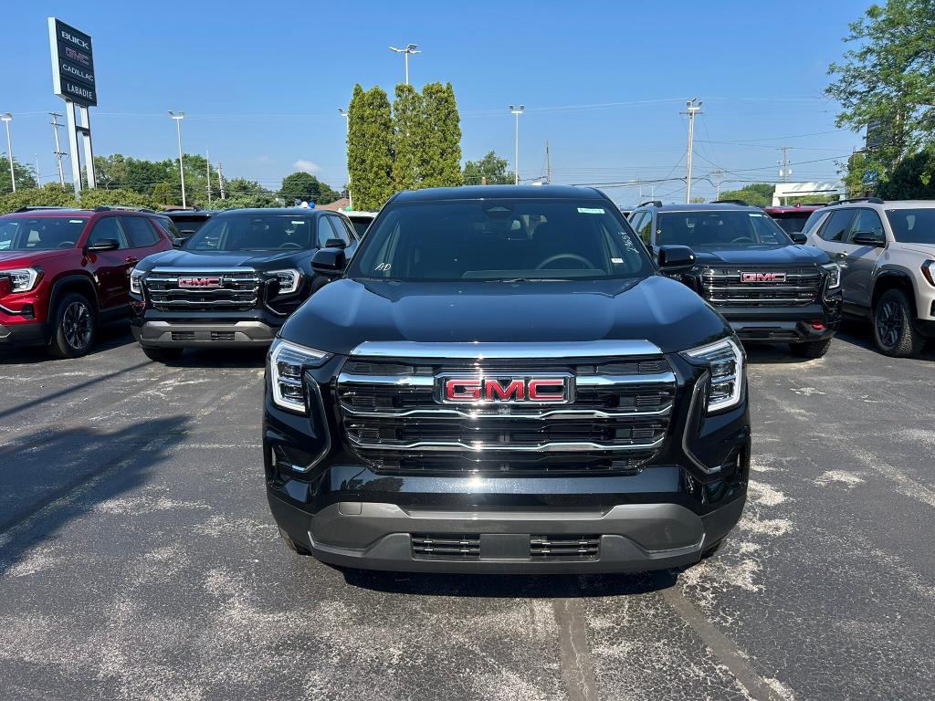 new 2025 GMC Terrain car, priced at $29,603