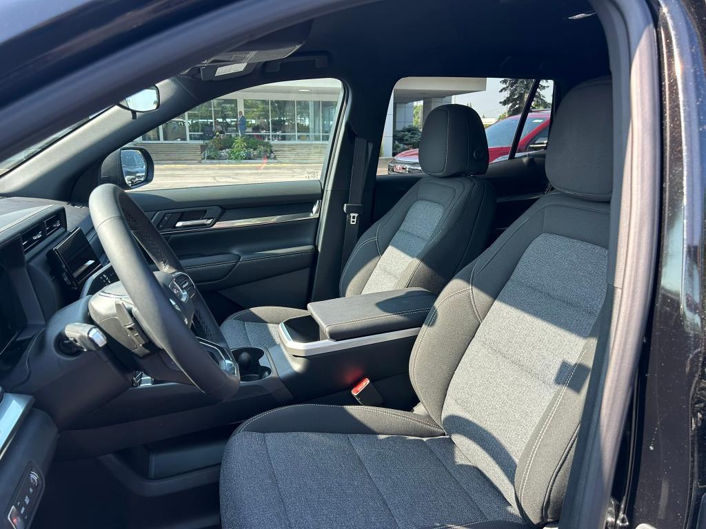 new 2025 GMC Terrain car, priced at $29,603