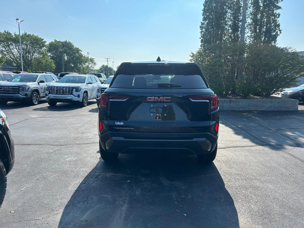 new 2025 GMC Terrain car, priced at $29,603