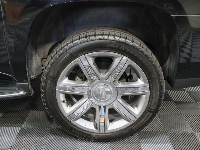 used 2017 Cadillac Escalade ESV car, priced at $23,046