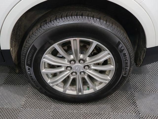 used 2018 Cadillac XT5 car, priced at $20,556