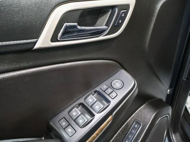 used 2019 GMC Yukon car, priced at $31,237