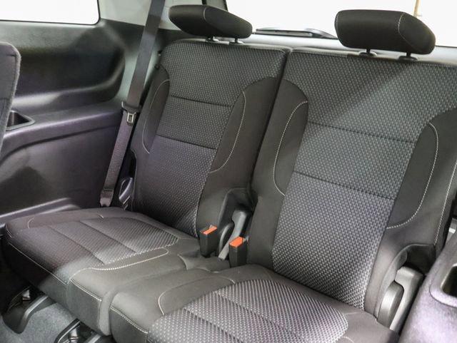 used 2023 GMC Acadia car, priced at $29,392