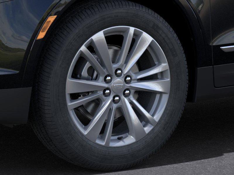 new 2025 Cadillac XT5 car, priced at $47,104