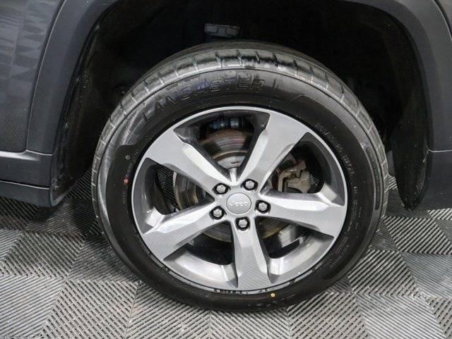 used 2022 Jeep Grand Cherokee L car, priced at $26,105