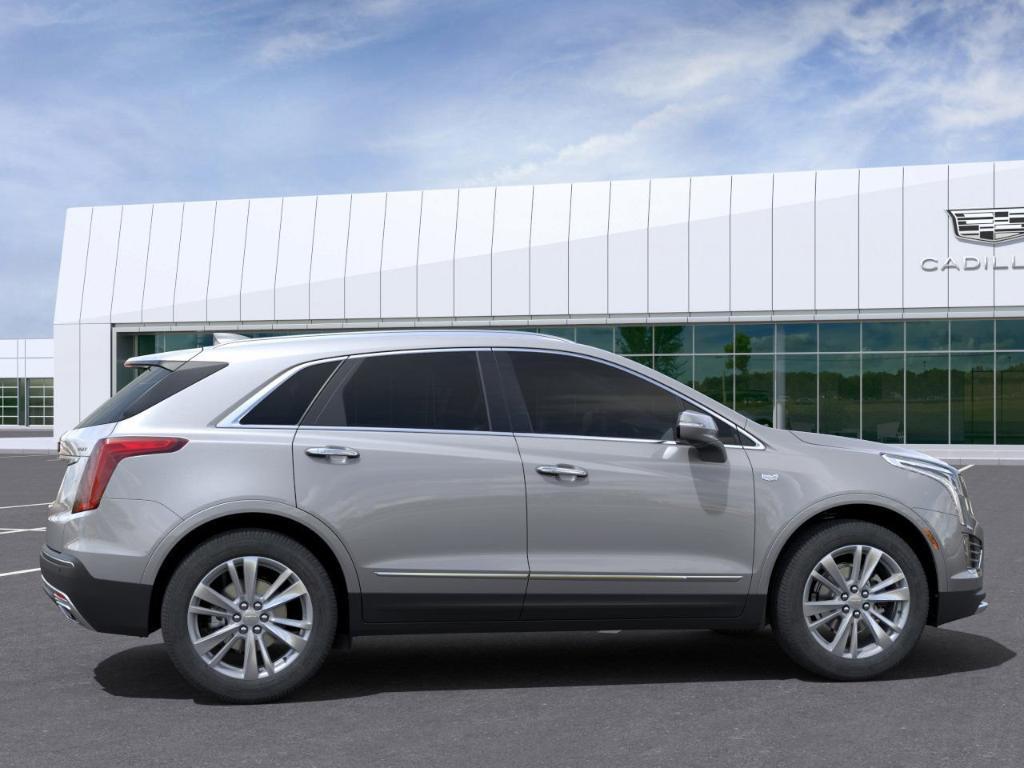 new 2025 Cadillac XT5 car, priced at $47,443