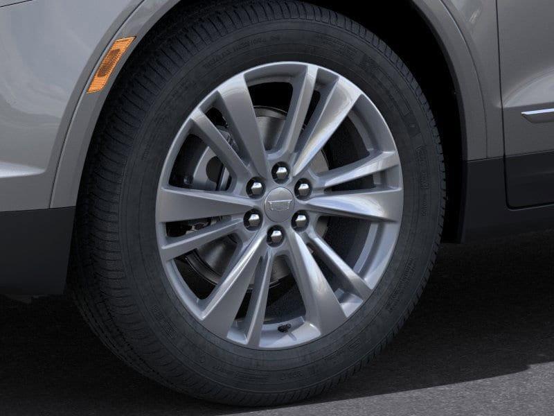 new 2025 Cadillac XT5 car, priced at $47,443