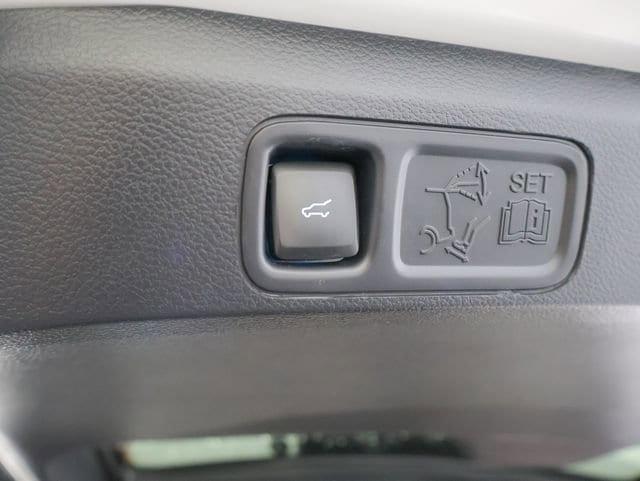 used 2022 Ford Expedition car, priced at $56,846