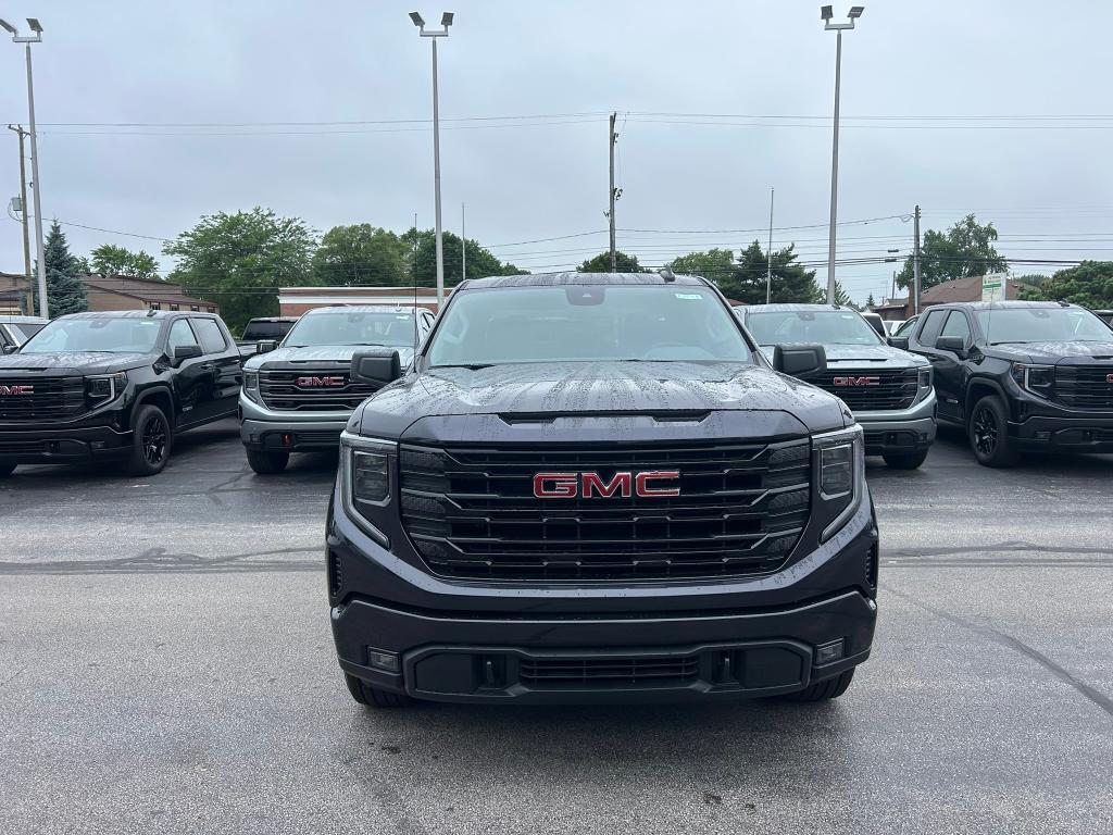 new 2025 GMC Sierra 1500 car, priced at $45,538