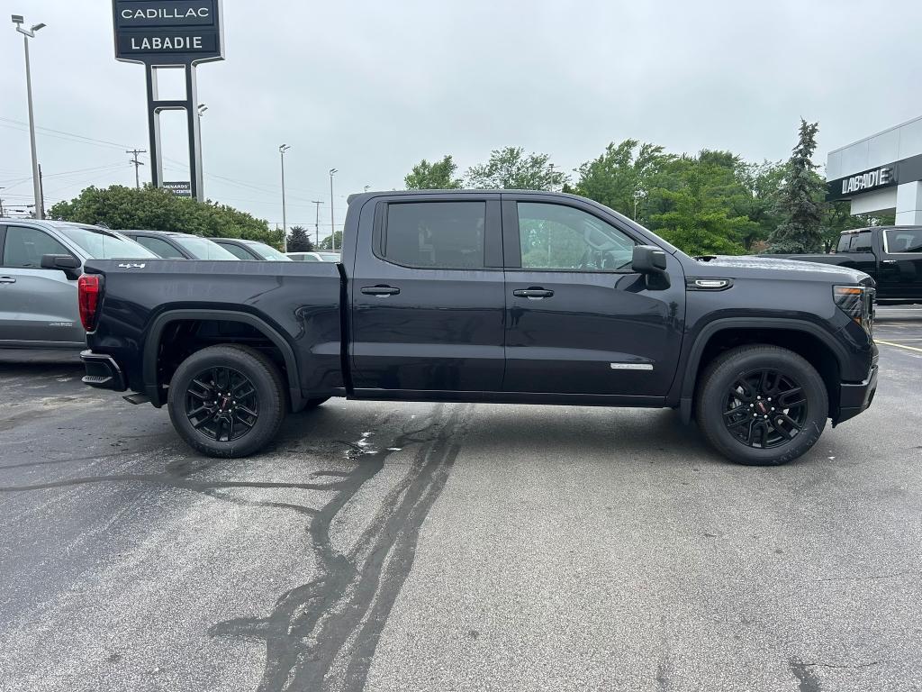 new 2025 GMC Sierra 1500 car, priced at $45,538