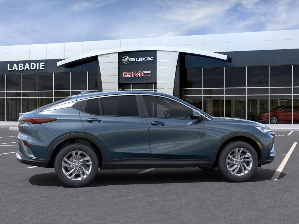 new 2025 Buick Envista car, priced at $25,981