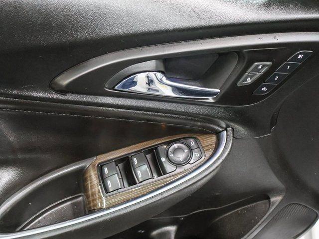 used 2018 Chevrolet Malibu car, priced at $16,392