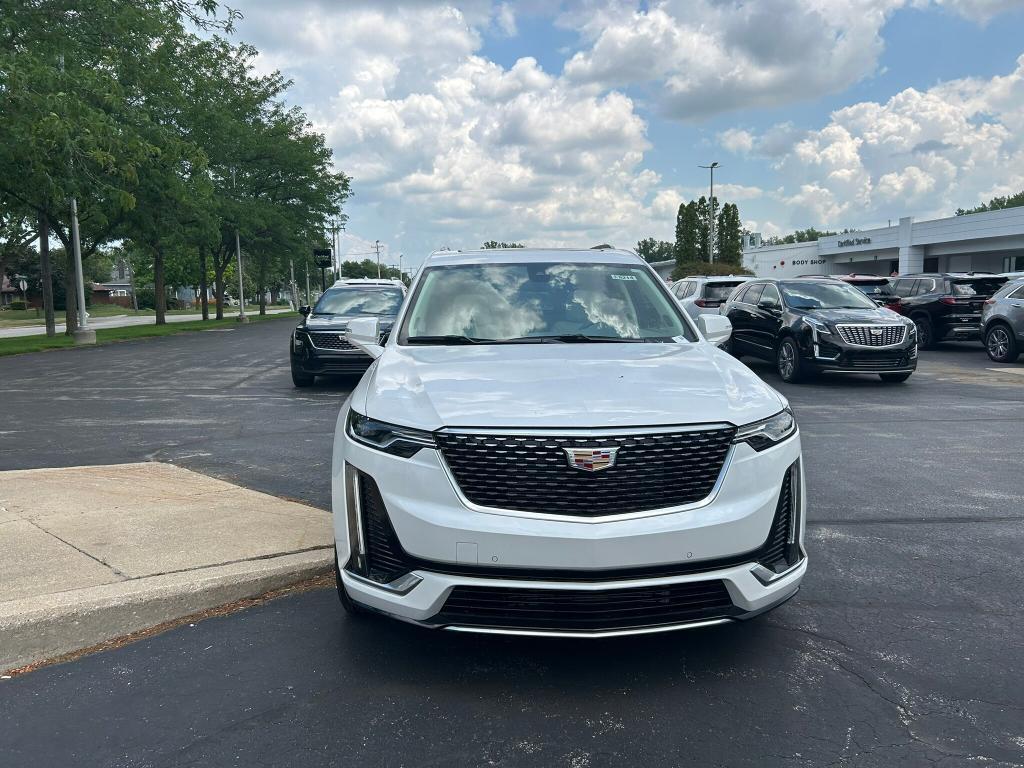 new 2025 Cadillac XT6 car, priced at $51,884