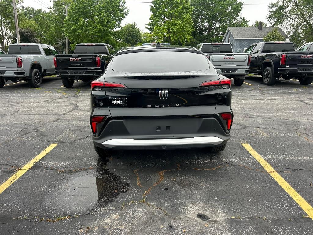 new 2025 Buick Envista car, priced at $25,169