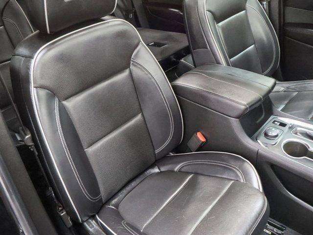 used 2021 Chevrolet Traverse car, priced at $22,951
