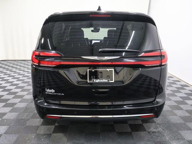 used 2024 Chrysler Pacifica car, priced at $29,684
