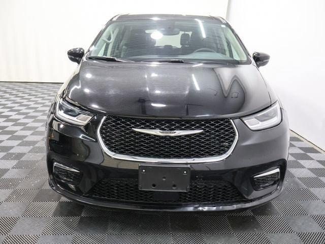 used 2024 Chrysler Pacifica car, priced at $29,684