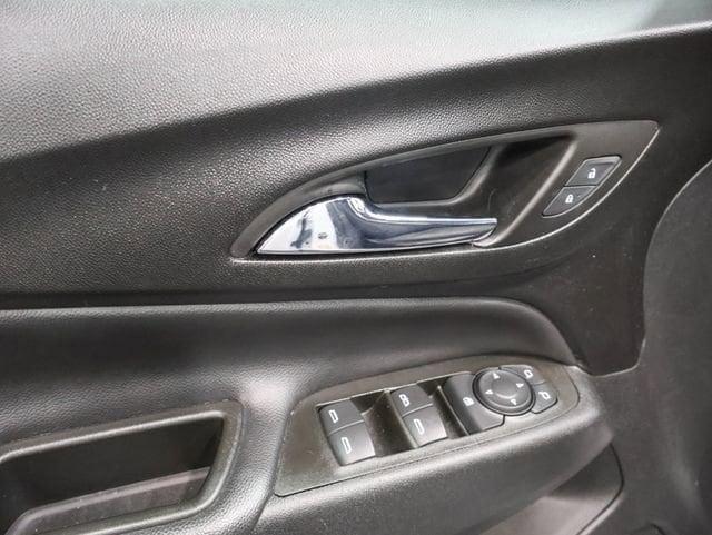 used 2022 Chevrolet Equinox car, priced at $17,970