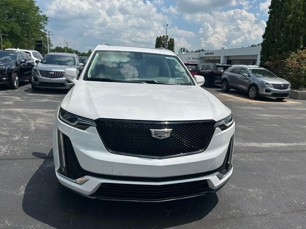 new 2025 Cadillac XT6 car, priced at $56,309