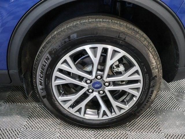 used 2022 Ford Escape car, priced at $22,250