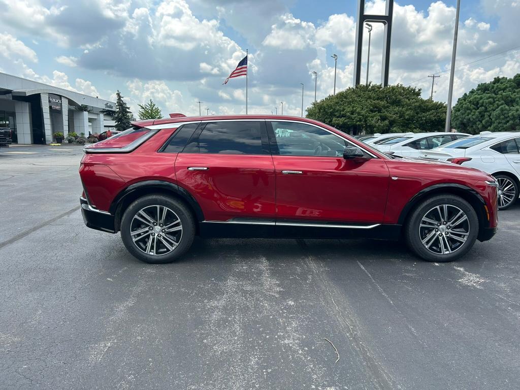 new 2025 Cadillac LYRIQ car, priced at $61,610