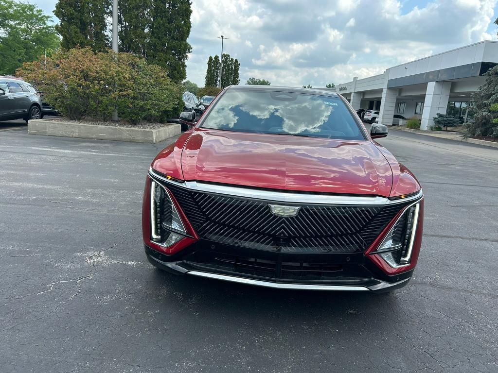 new 2025 Cadillac LYRIQ car, priced at $61,610