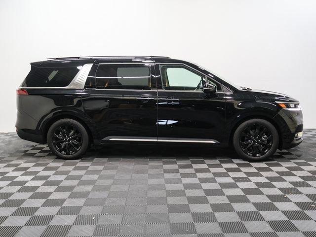 used 2024 Kia Carnival car, priced at $41,115
