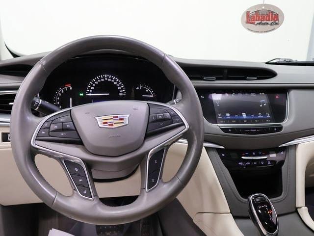 used 2017 Cadillac XT5 car, priced at $19,821