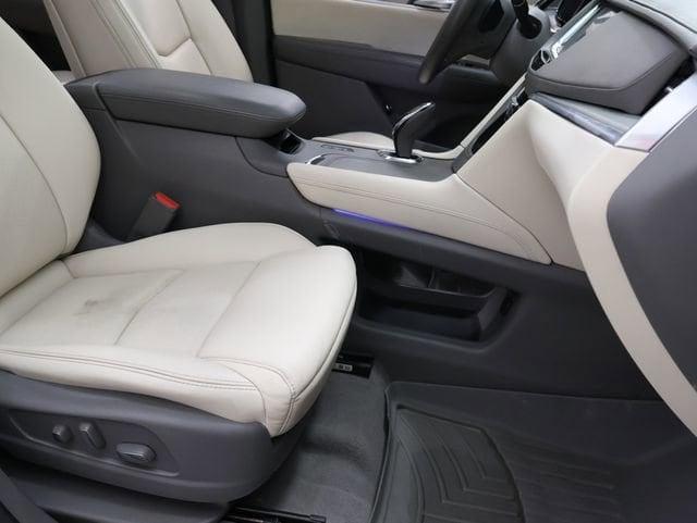 used 2017 Cadillac XT5 car, priced at $19,821