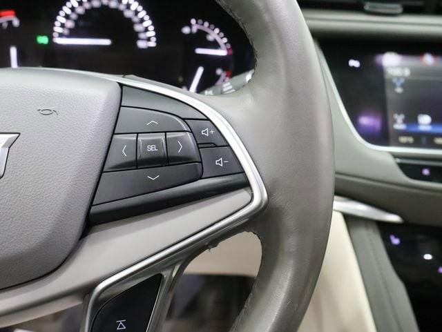 used 2017 Cadillac XT5 car, priced at $19,821