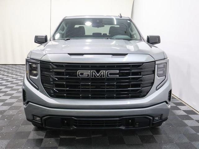 used 2023 GMC Sierra 1500 car, priced at $43,041