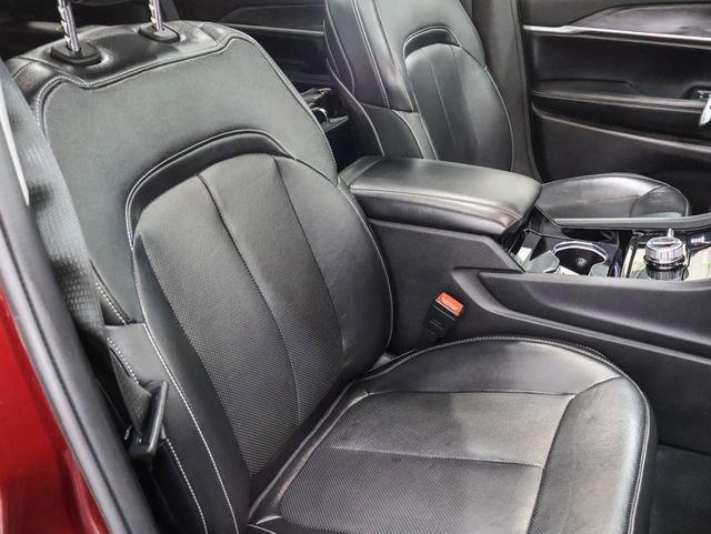 used 2022 Jeep Grand Cherokee L car, priced at $34,223