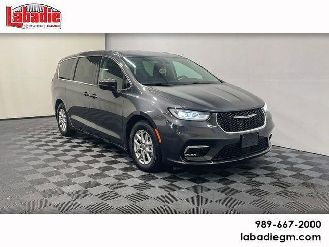 used 2023 Chrysler Pacifica car, priced at $24,352