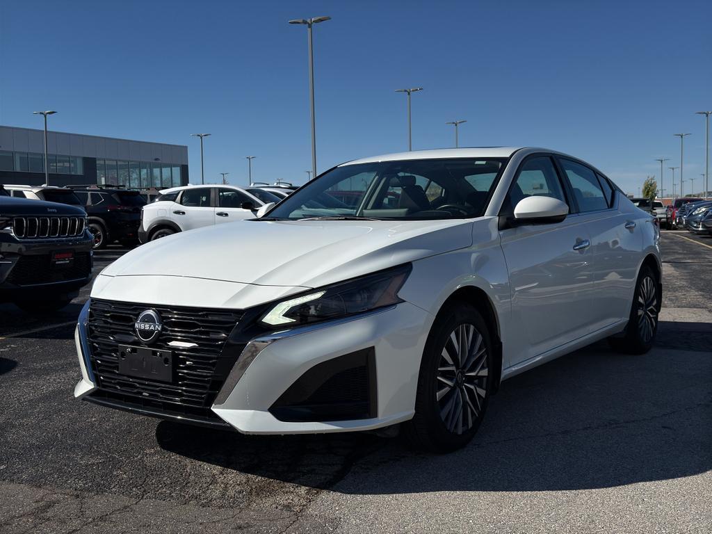 used 2023 Nissan Altima car, priced at $25,790