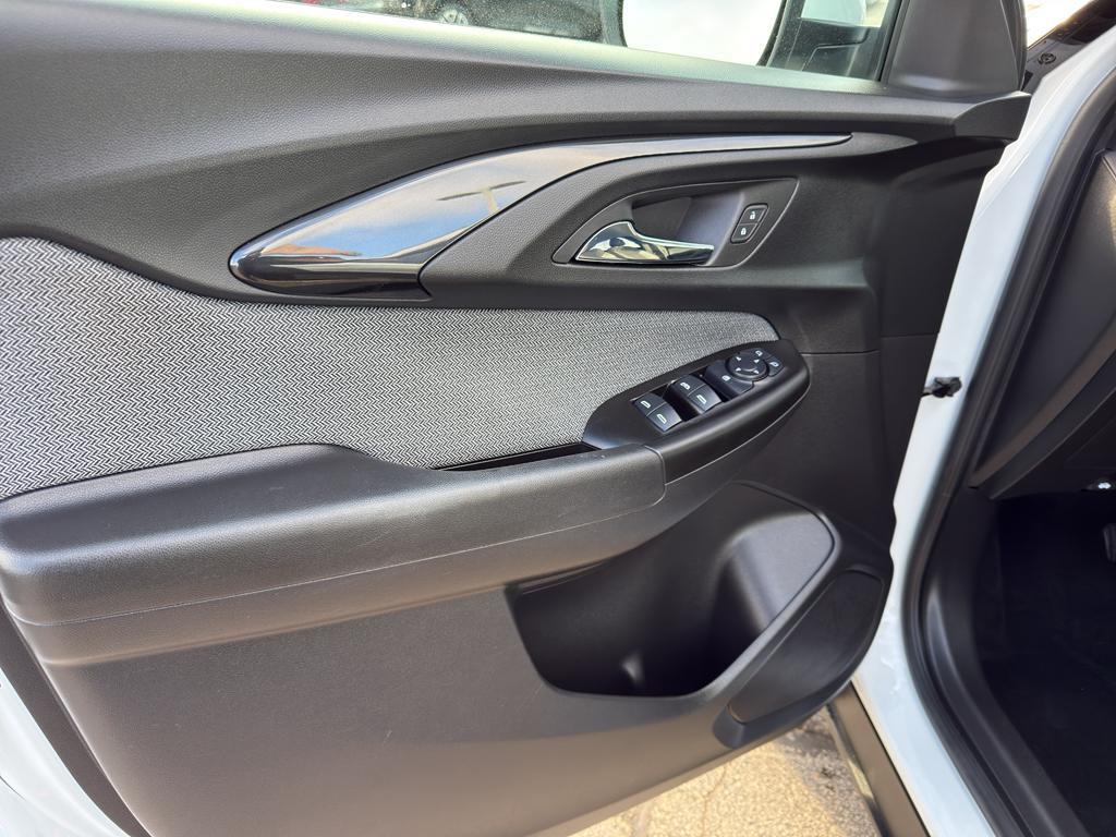 used 2022 Chevrolet TrailBlazer car, priced at $20,990