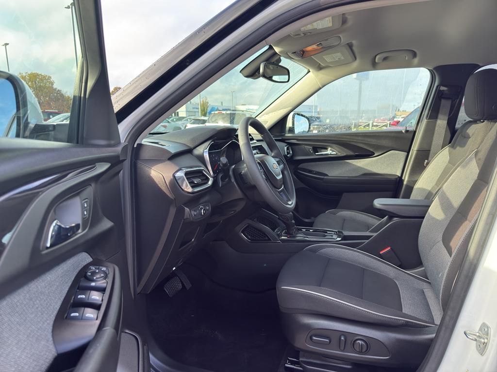 used 2022 Chevrolet TrailBlazer car, priced at $20,990