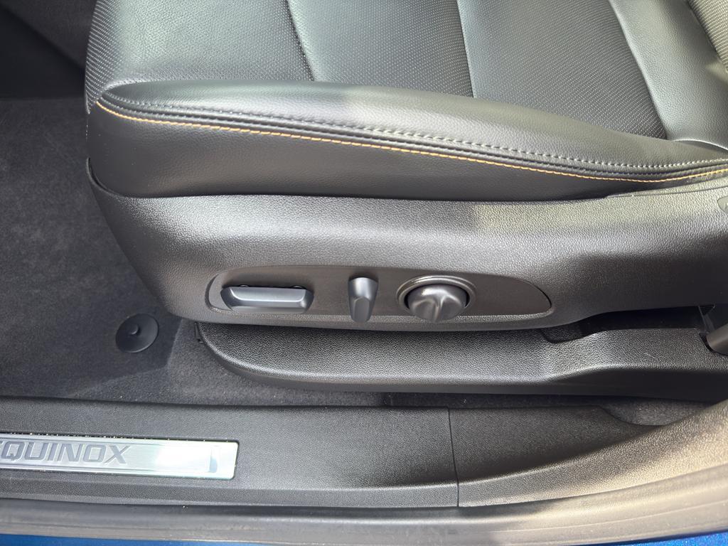 used 2022 Chevrolet Equinox car, priced at $26,995